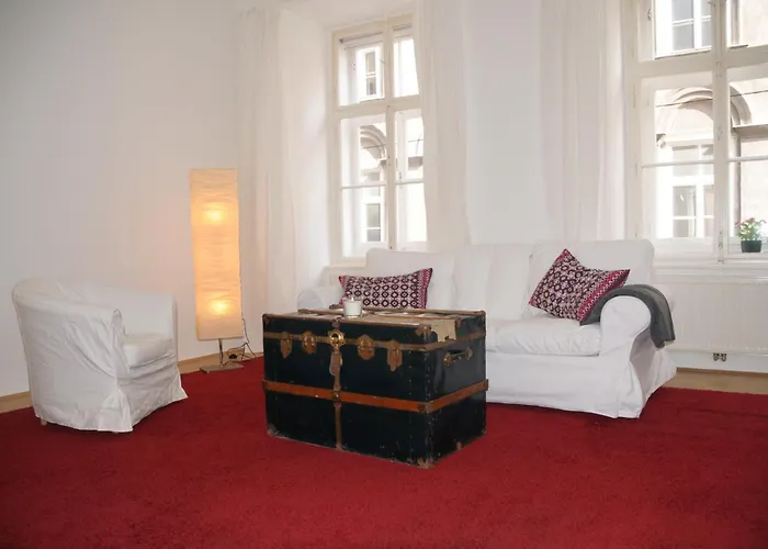 Apartment Beautiful Flat Top-17