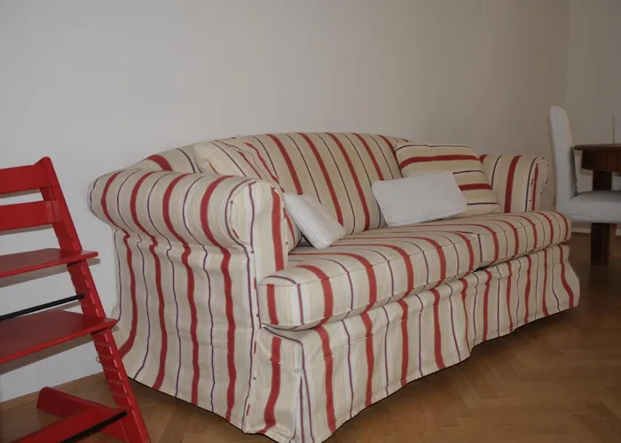 Beautiful Flat Top-17 Apartment